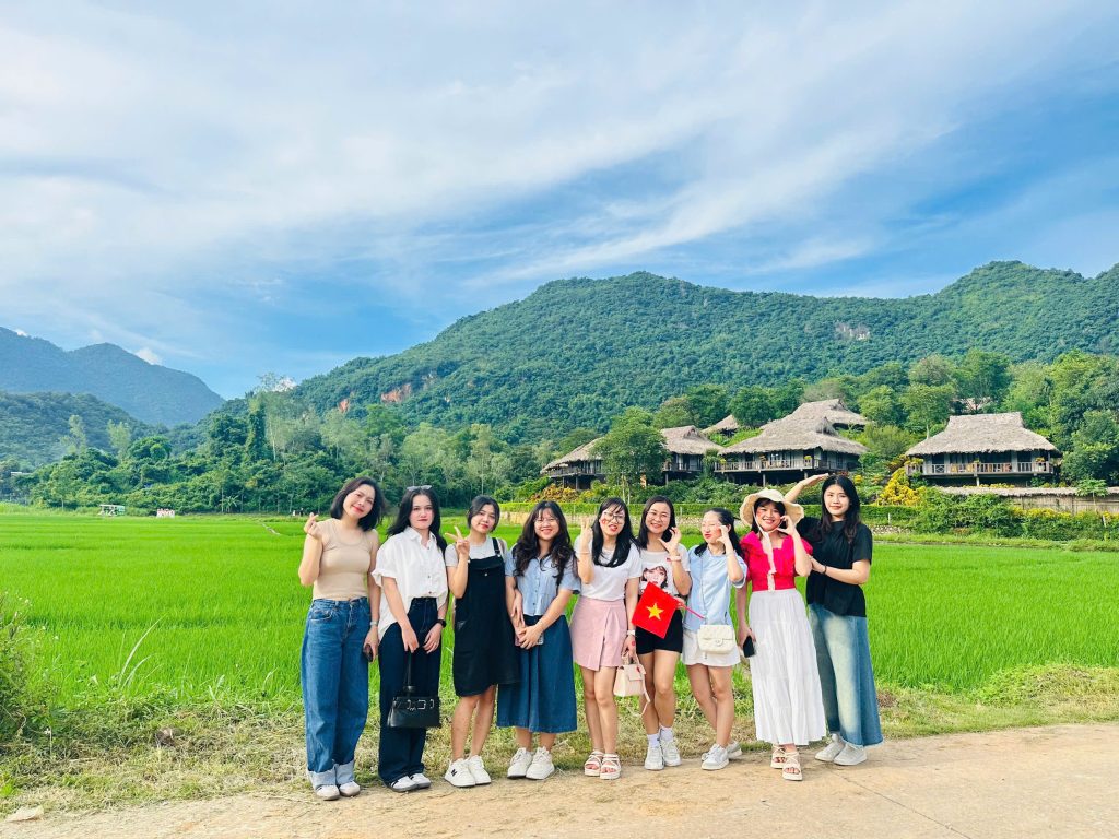 Tour du lịch mai châu