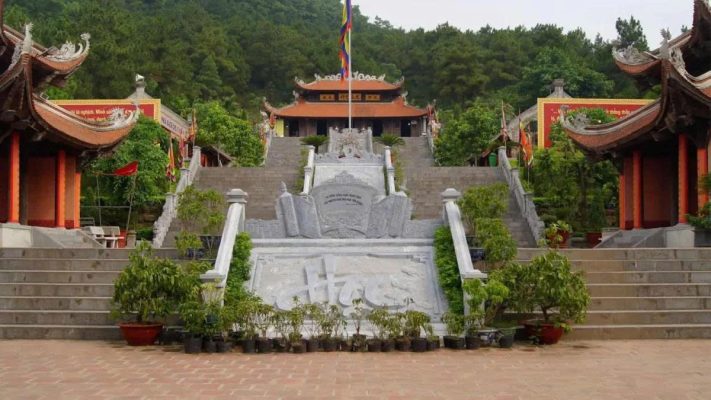 Gói 5: Đền Thờ Thầy Chu Văn An - KDL Quảng Ninh Gate